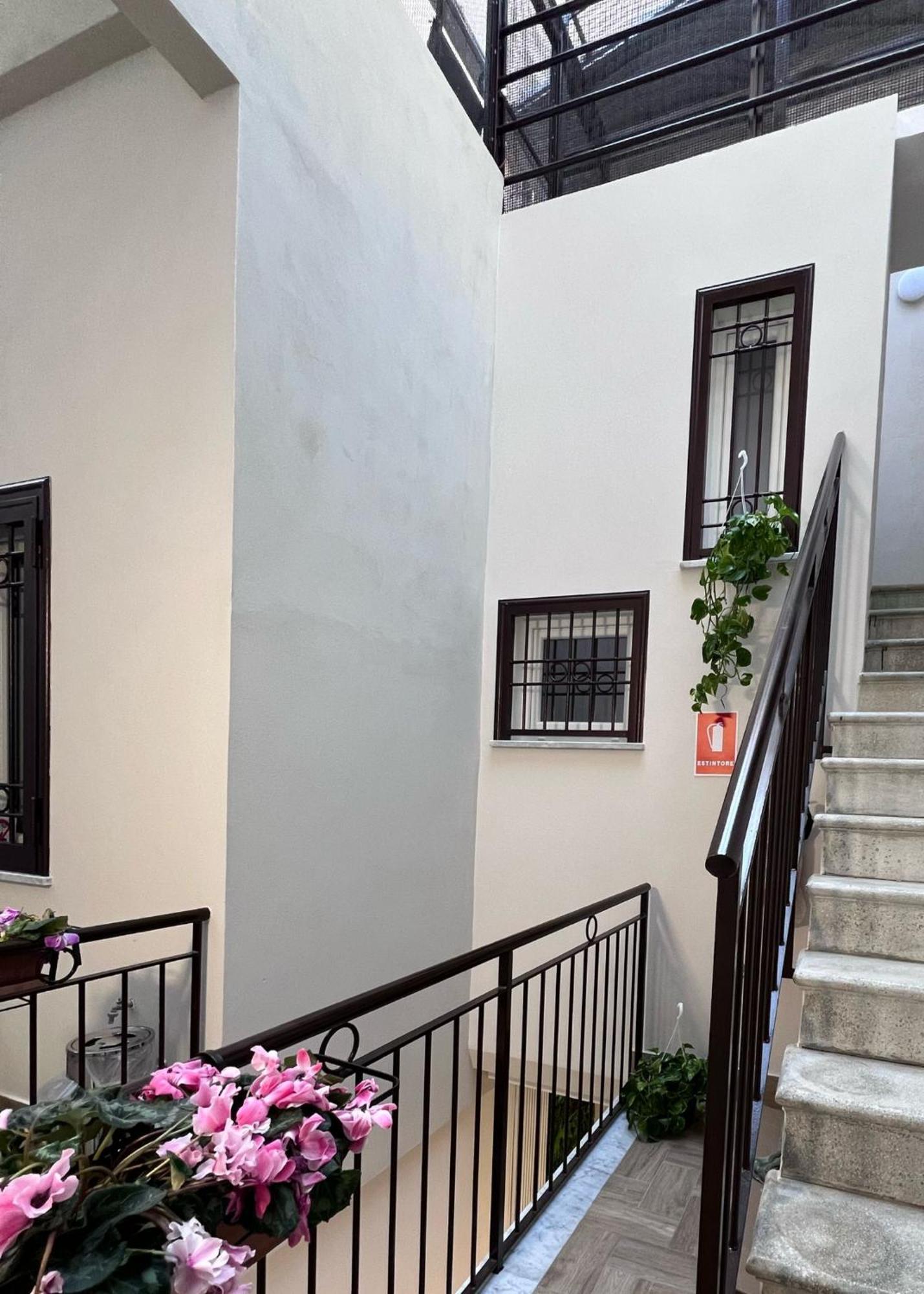 B&B Al Corso パガーニ エクステリア 写真